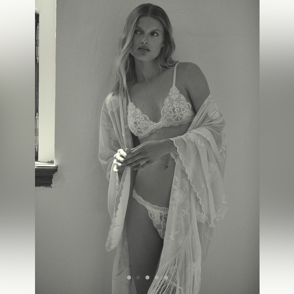 Anthropologie White Lace Robe